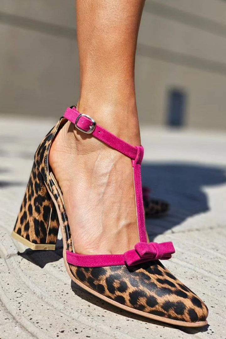 Leontina | Sandales vertes à motif léopard et accent coloré